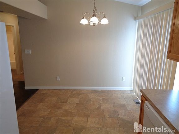 5th image of 3018 43rd Avenue Ct
