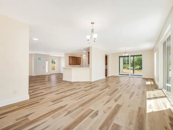 14053 McNally Rd, Valley Center, CA 92082