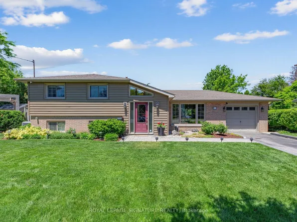 18 Willowood Ct, Toronto, ON M2J 2M3