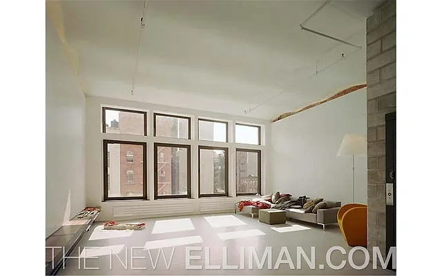 Rented by Douglas Elliman | media 33