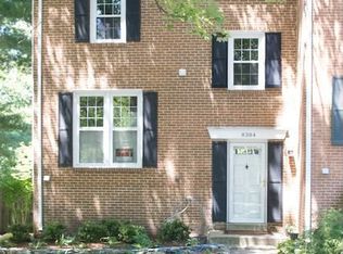 8384 Luce Ct, Springfield, VA 22153