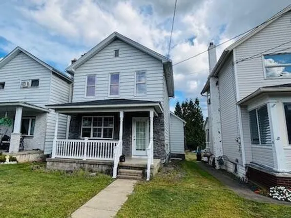 224 2nd St, Olyphant, PA 18447