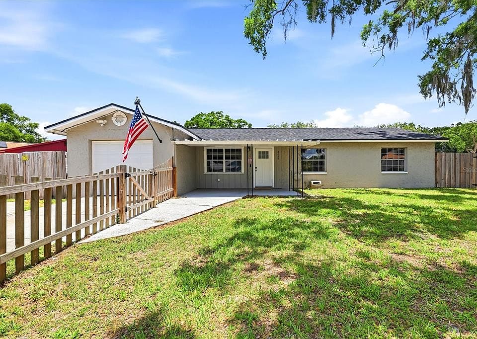 1st image of 2429 Martha Ln