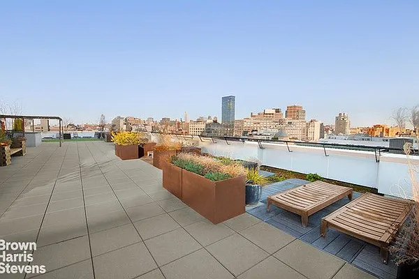 Sold by Brown Harris Stevens | media 19