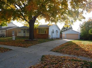 2911 Boone Ave SW, Wyoming, MI 49519