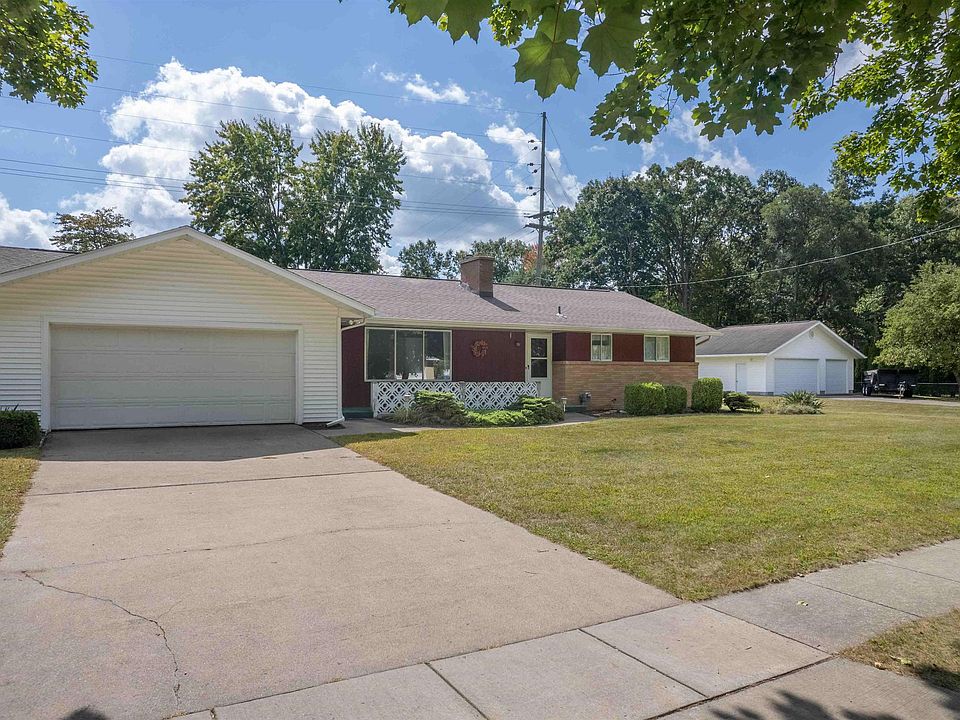 1st image of 3019 Saint Marys Dr