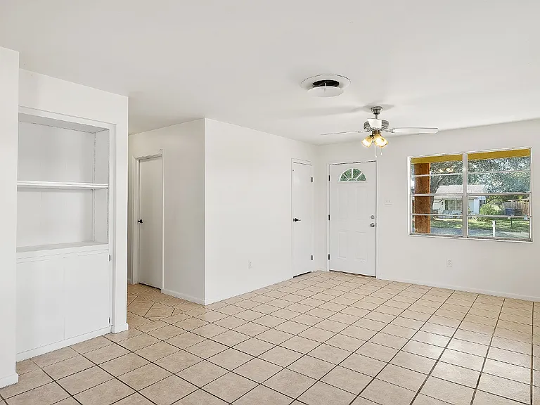 202 N 41st St — Photo 5