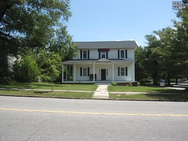 2nd image of 816 Whaley St