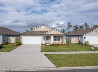 65805 Edgewater Dr, Yulee, FL 32097