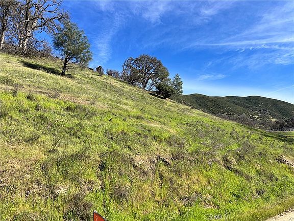 4th image of 2286 New Long Valley Rd