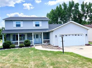 1445 Fatima Dr, Parma, OH 44134