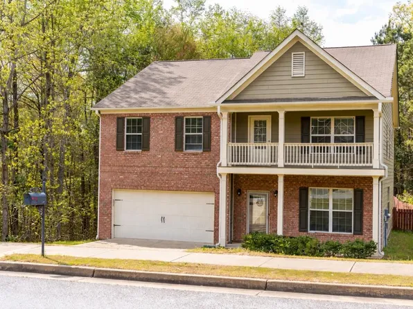 2672 Honeysuckle Dr, Columbus, GA 31907