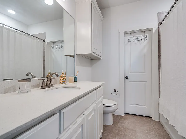 1520 Navasota Trl — Photo 13