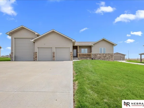 4905 Waterford Ave, Bellevue, NE 68123