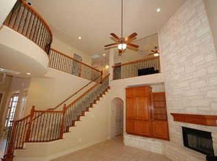 9800 Tree Bend Dr, Austin, TX 78750