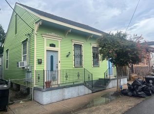 2715 Urquhart St, New Orleans, LA 70117