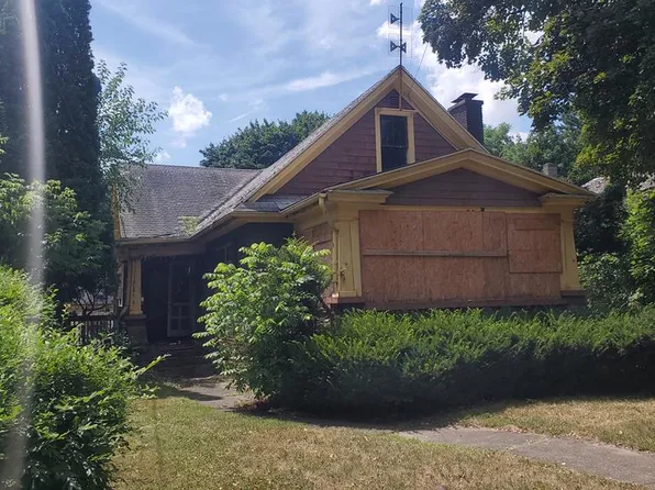 1307 Lake St, Elmira, NY 14901
