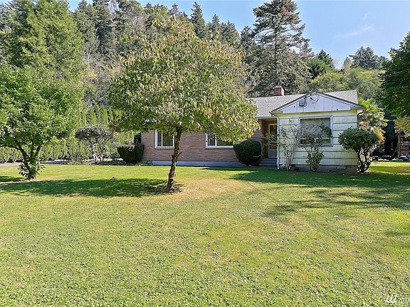 2nd image of 213 57th Ave E