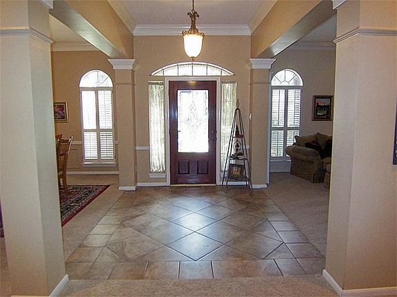 4th image of 3607 Shady Village Dr