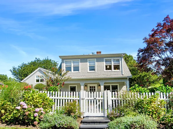 22 Indian Hill Rd, East Hampton, NY 11937
