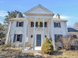 4827 Wellington Dr, Chevy Chase, MD 20815