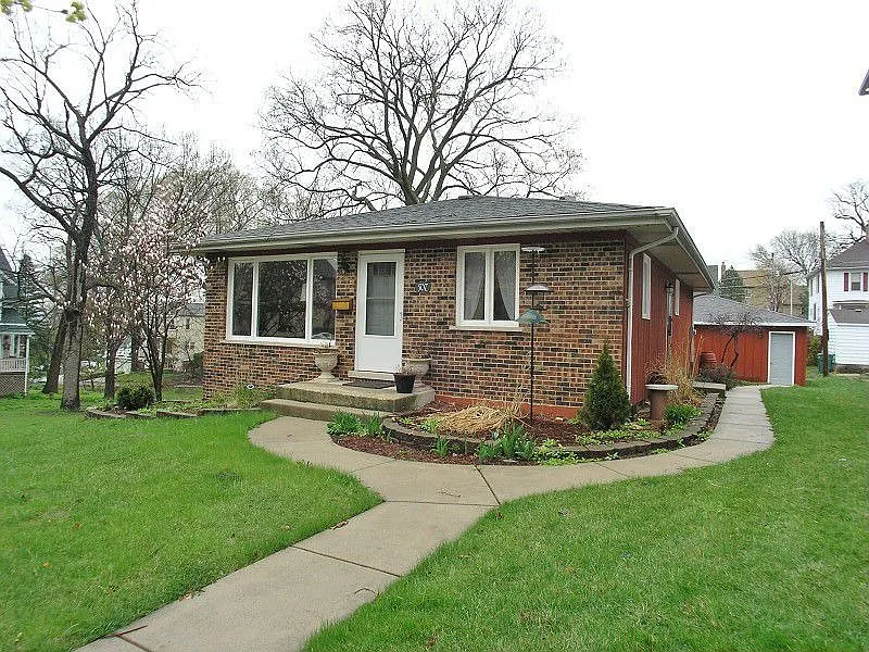 507 Singer Ave photo 1