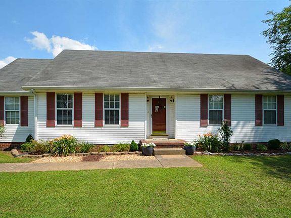 4th image of 123 Mayfield Dr