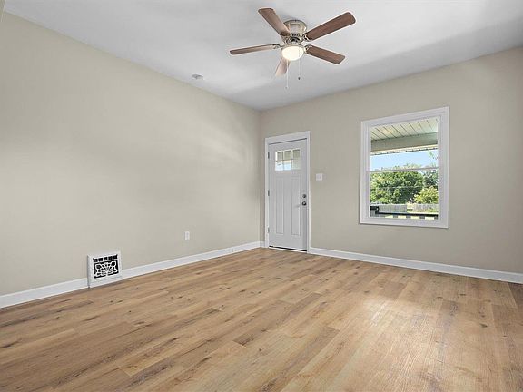 5th image of 852 N 75th St