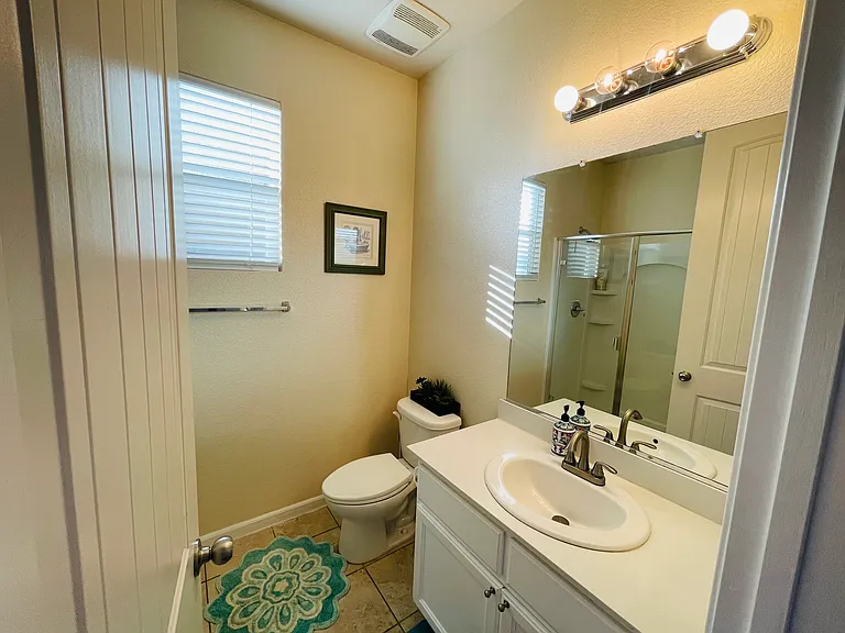 274 Altadena Cir — Photo 4