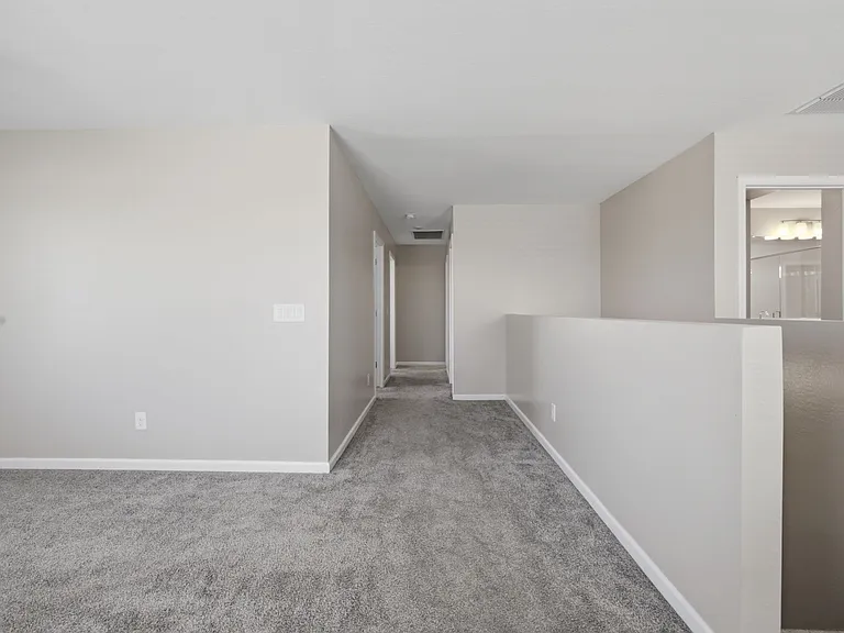 17851 W Daley Ln — Photo 15