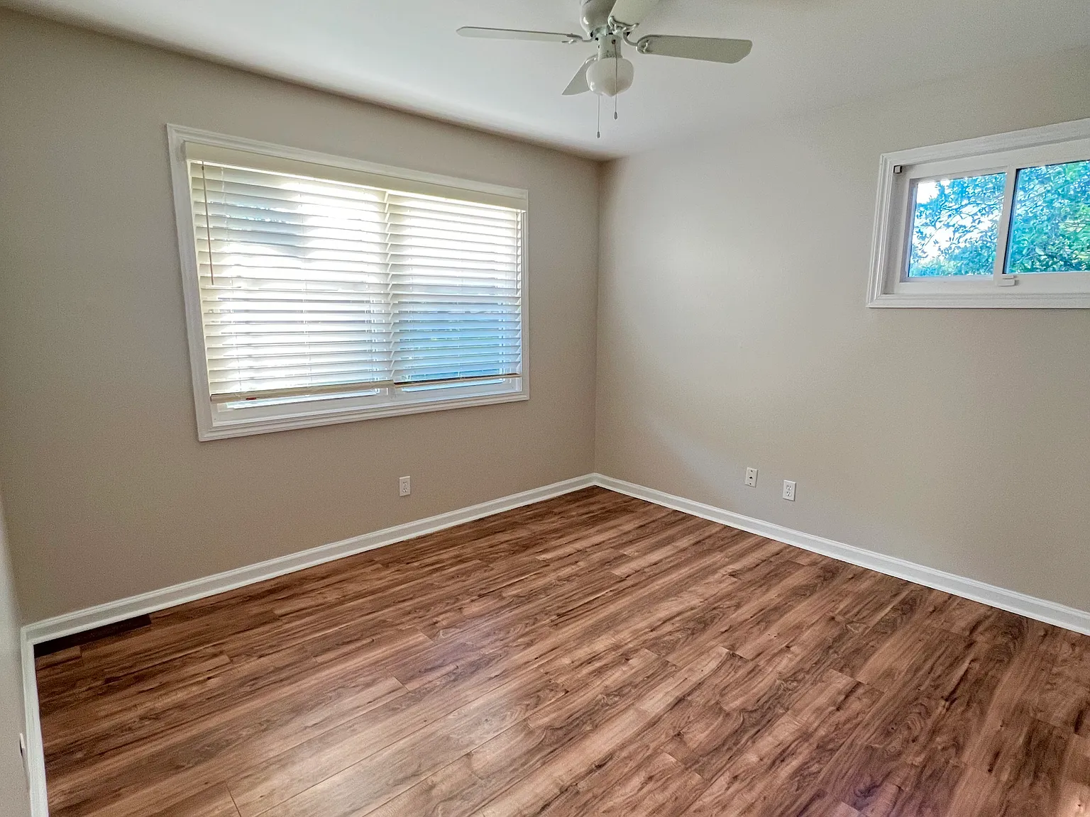 3 bed, 966 sqft, $2,300 — Photo 4