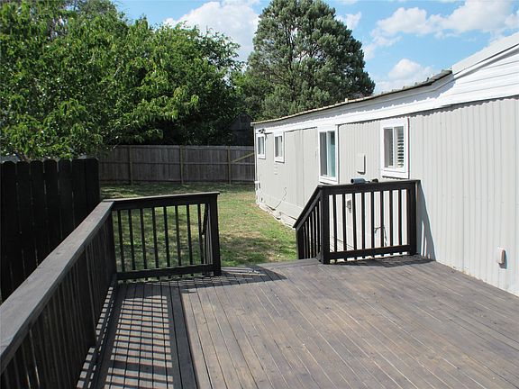 5th image of 2208 Beverly Dr