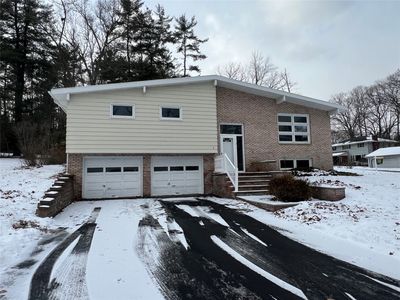 21 Exeter Dr, Endicott, NY, 13760