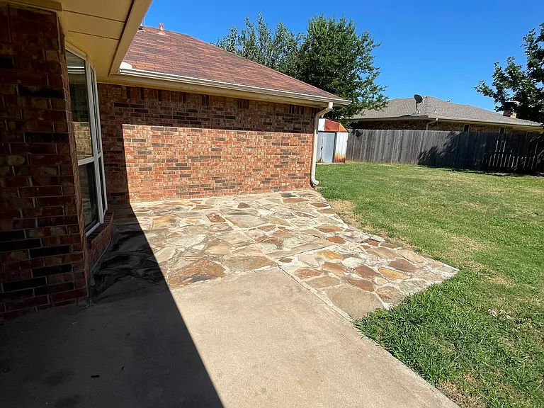 2215 Hunters Gln — Photo 27