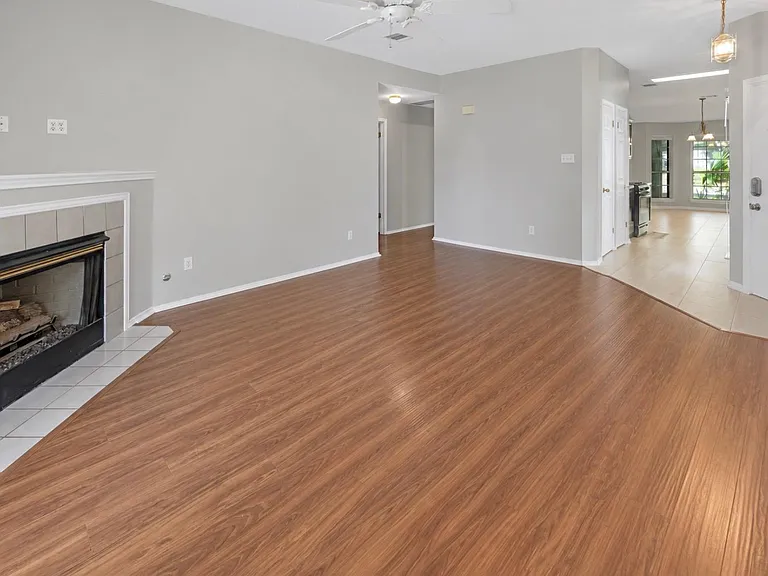 1001 Apple Cross Dr — Photo 8