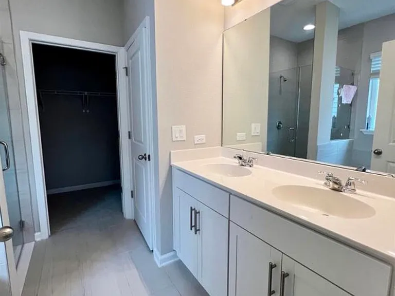 385 Brookgreen Way — Photo 11