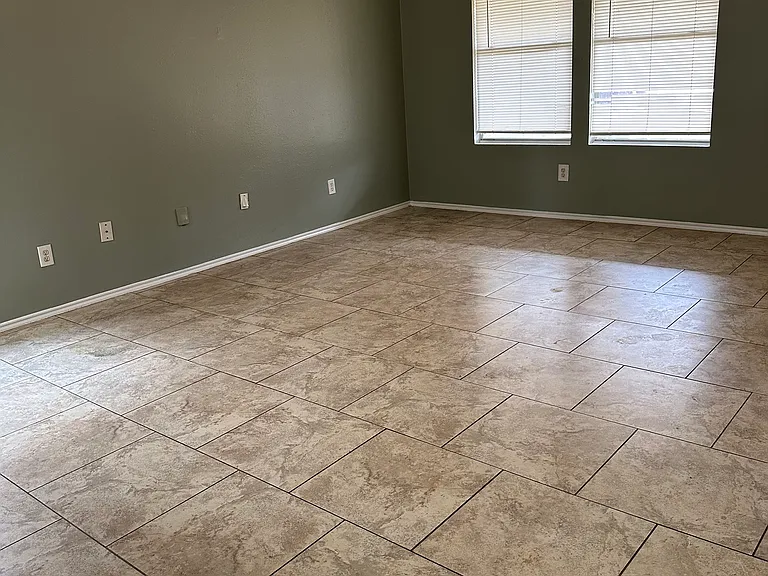 9319 Belleclaire Ln — Photo 4