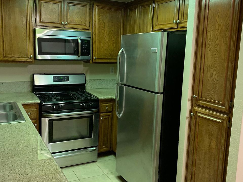 1st image of 1911 Overland Ave APT 6