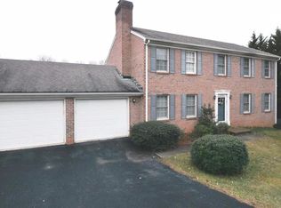 2002 Weatherhill Rd, Forest, VA 24551