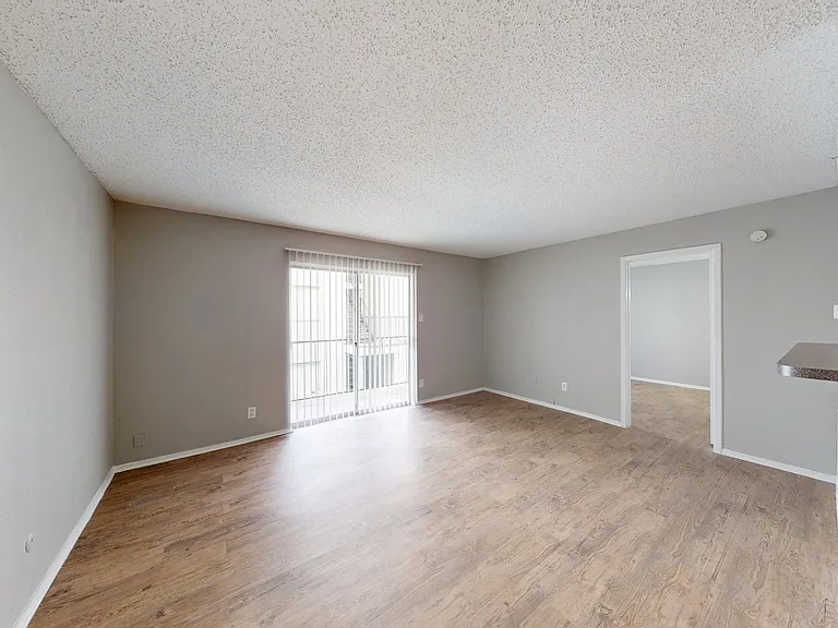 Addison Apartments at the Park — Photo 157
