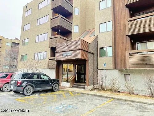 380 E 11th Ave Photo 1