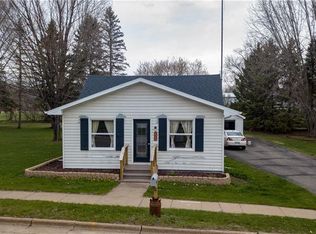 205 Main St, Glenwood City, WI 54734