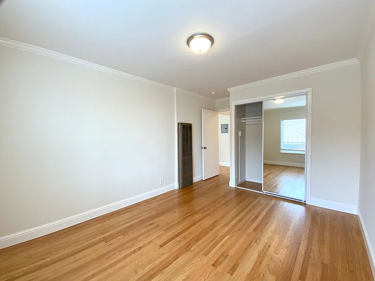 1175 Clayton St — Photo 9