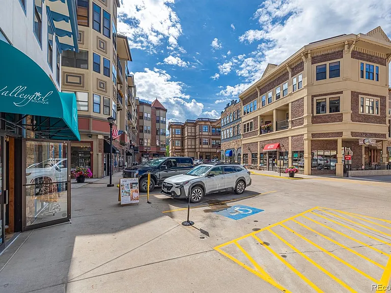 275 Main St #R-403 — Photo 4