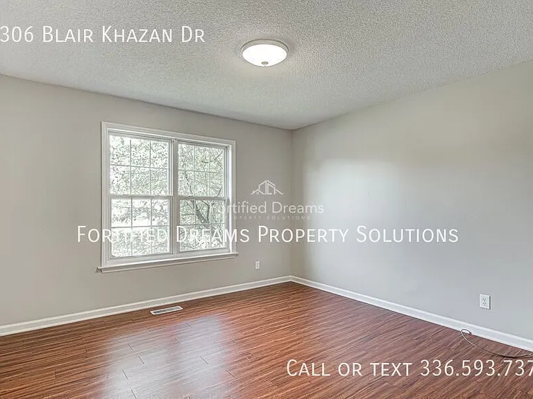 2306 Blair Khazan Dr — Photo 18