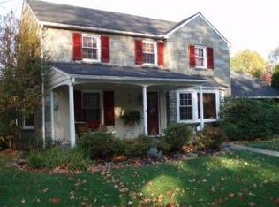 561 W Crystal Lake Ave, Haddonfield, NJ 08033