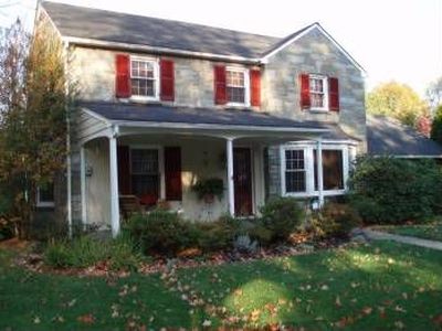 561 W Crystal Lake Ave, Haddonfield, NJ, 08033