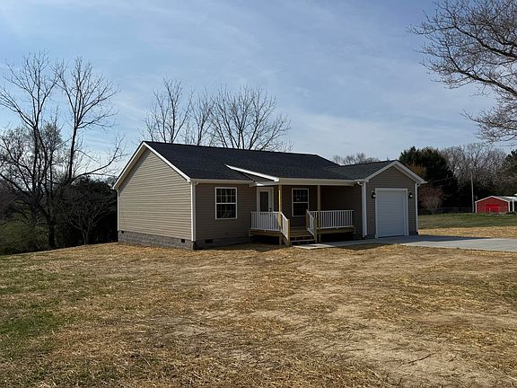 2nd image of 321 Hawk Creek Rd