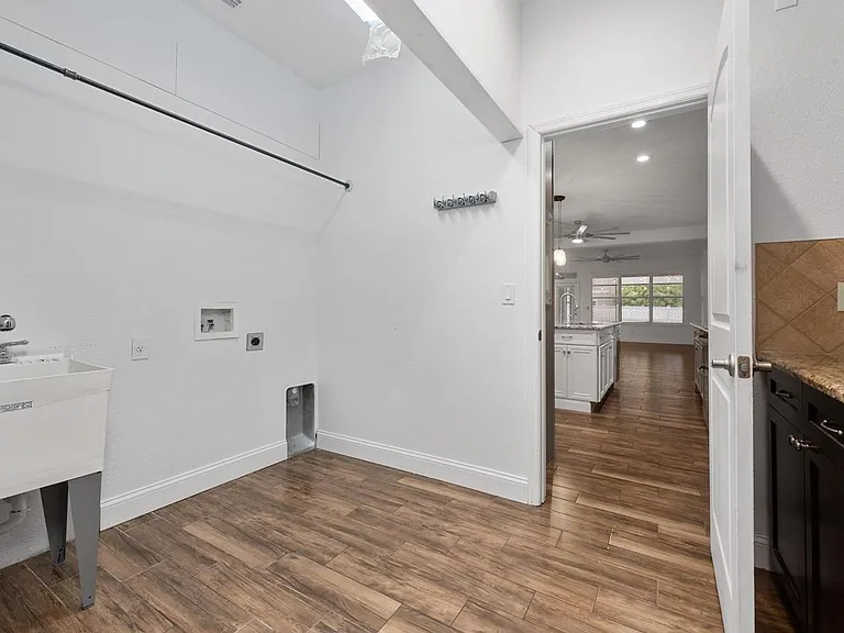 12936 Droxford Rd — Photo 39