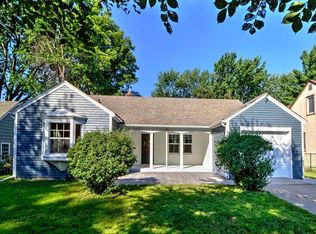 1771 Arona St, Falcon Heights, MN 55113